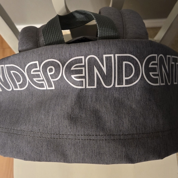 HERSCHEL INDEPENDENT Backpack - Picture 6 of 14